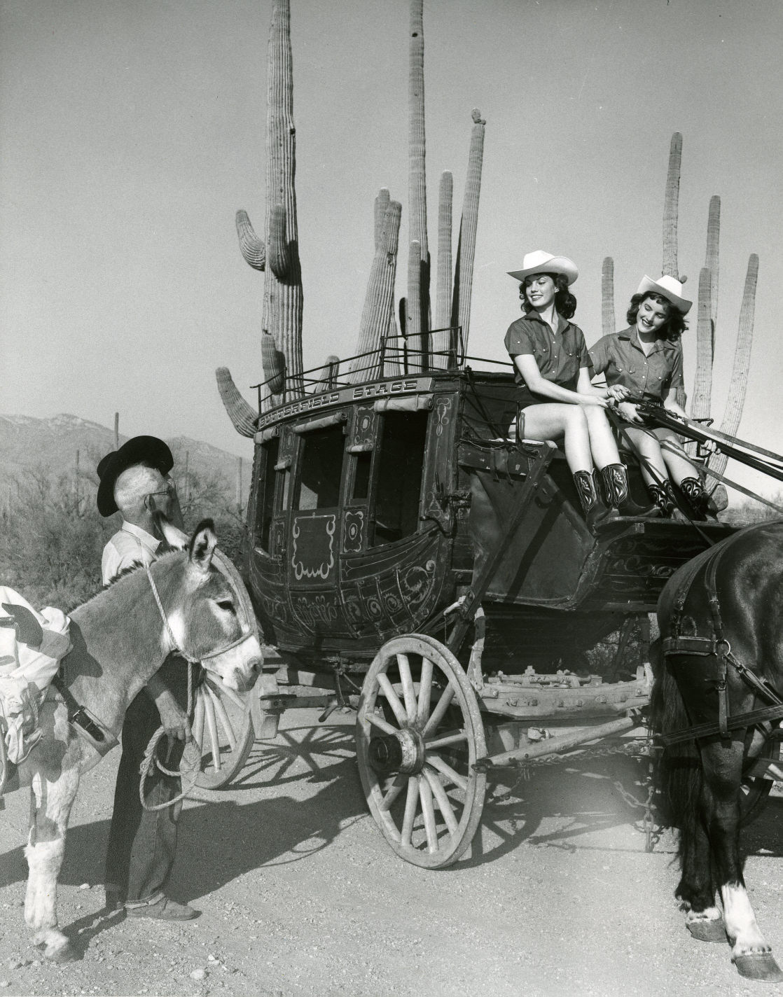 1920 Tucson loses “Metropolis of Arizona” status